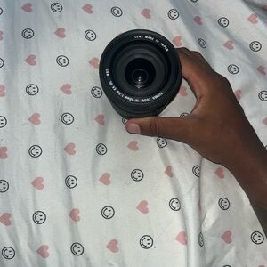 Canon 60D with sigma lens zoom 18-50mm 1:2.8 EX DC